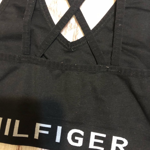 3 BRANDED Sports Bras - Picture 6 of 6